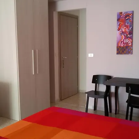 Isabella 4*